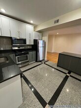 69 Babcock St in Brookline, MA - Foto de edificio - Building Photo