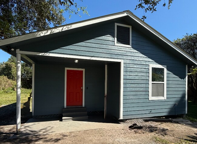 property at 10040 LA-44