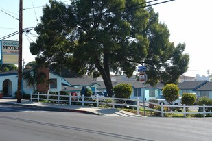 1001 Shell Beach Rd in Pismo Beach, CA - Building Photo