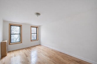 609 W 196th St in New York, NY - Building Photo - Building Photo