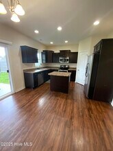 909 Roswell Ln in Jacksonville, NC - Building Photo - Building Photo