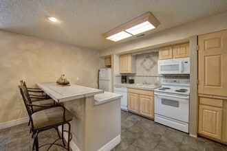 Windtree in Colorado Springs, CO - Foto de edificio - Building Photo