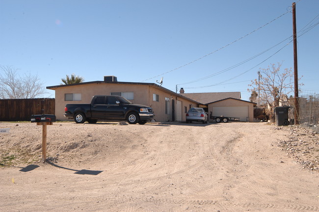 1120-1130 Wisteria Ave in Barstow, CA - Building Photo - Building Photo