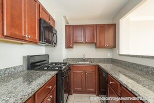 1410 Columbia Rd in Boston, MA - Building Photo