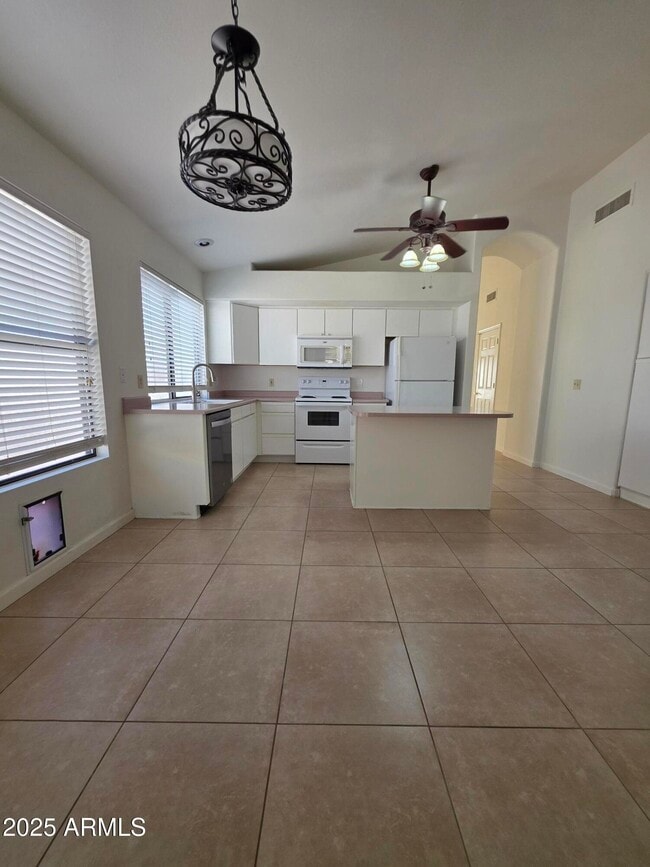 5946 E Aire Libre Ln in Scottsdale, AZ - Building Photo - Building Photo