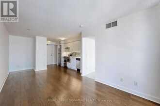 320 Richmond St E in Toronto, ON - Building Photo - Building Photo