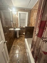 5446 Walnut St in Philadelphia, PA - Building Photo - Building Photo