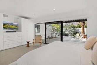 400 E Valmonte Norte in Palm Springs, CA - Building Photo - Building Photo