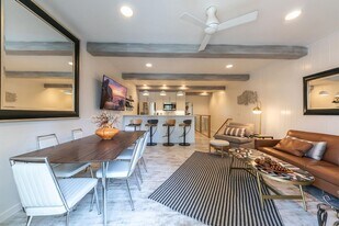 989 Tahoe Blvd in Incline Village, NV - Building Photo