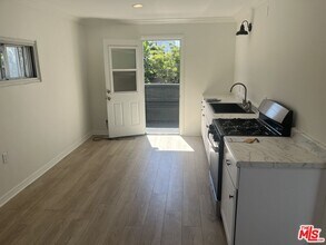 8920 Villanova Ave in Los Angeles, CA - Building Photo - Building Photo