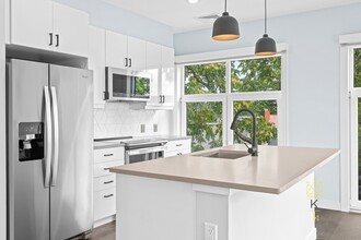 54 Auburn St in Brookline, MA - Building Photo - Building Photo