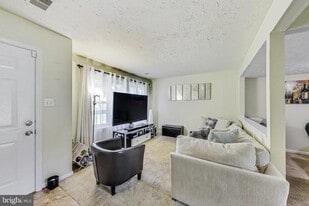 6063 Sirenia Pl in Waldorf, MD - Building Photo