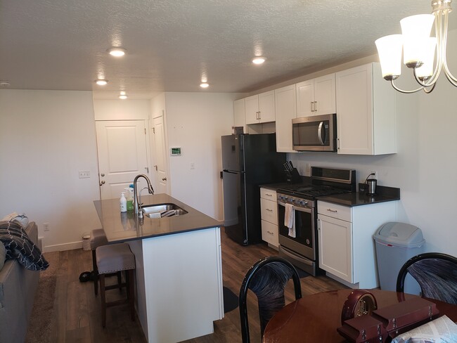 1826 S 460 W in Payson, UT - Building Photo - Building Photo