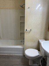 708 E Stanford Ave in Springfield, IL - Building Photo - Building Photo