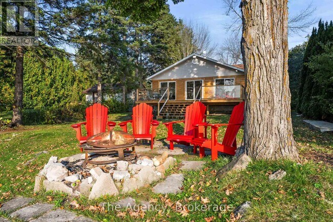 119 Campbell Beach Rd in Kawartha Lakes, ON - Building Photo - Building Photo