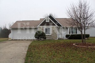 2923 Grassy Creek Dr in Indianapolis, IN - Building Photo