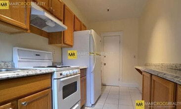 6 Sutherland Rd, Unit 31 in Boston, MA - Building Photo - Building Photo