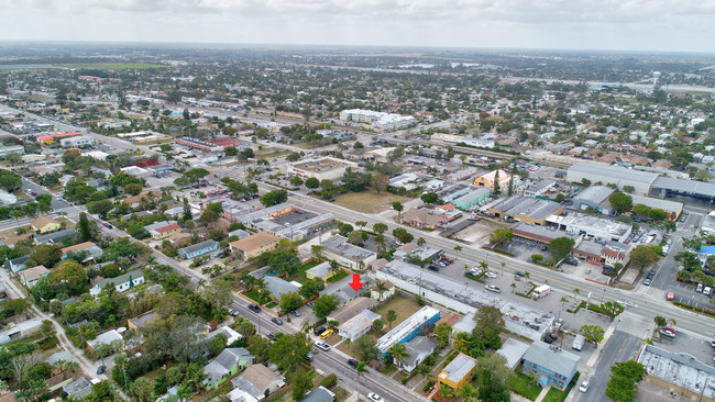 419 S J St in Lake Worth, FL - Foto de edificio - Other