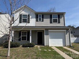 6308 Pennacook Dr in Charlotte, NC - Building Photo