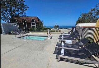 1562 Camino del Mar, Unit 443 in Del Mar, CA - Foto de edificio - Building Photo
