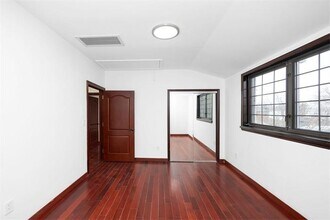 63-39 136th St in Queens, NY - Building Photo - Building Photo