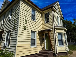 1106 Portage Ave in South Bend, IN - Building Photo - Building Photo