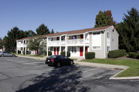 Village Knoll Apartment Homes photo'