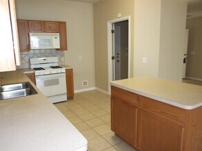 410 Cypresswood Haven in Spring, TX - Foto de edificio - Building Photo