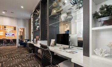 The Franklin in Delray Beach, FL - Foto de edificio - Building Photo