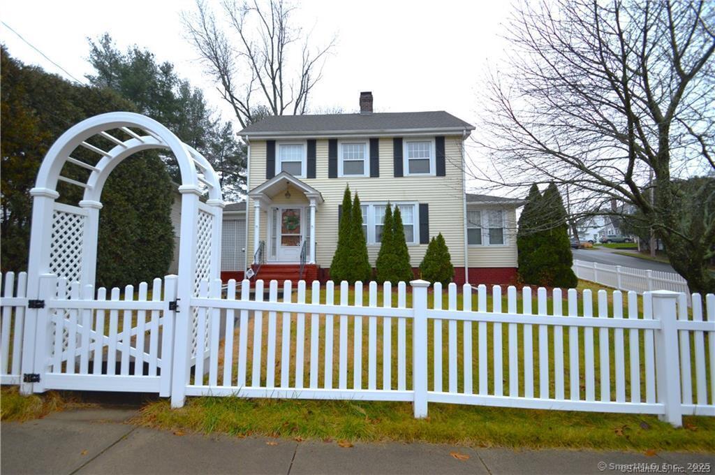 106 Chestnut St in West Haven, CT - Building Photo