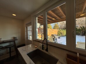 209 East St in Philadelphia, PA - Foto de edificio - Building Photo