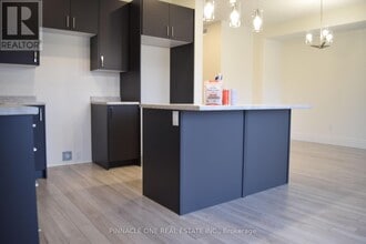 42 Evans St in Prince Edward, ON - Building Photo - Building Photo