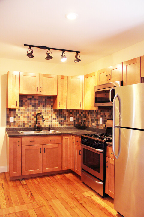 40 Blodgett St in Burlington, VT - Building Photo