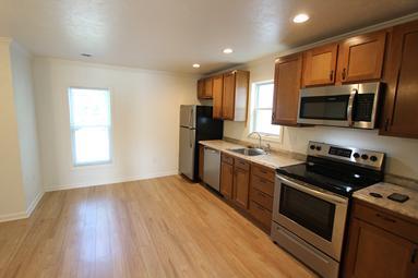 413 Concord Ave, Unit #2 in Greensburg, PA - Building Photo - Building Photo