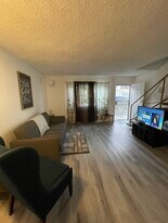 2929 Okell Dr in Los Angeles, CA - Building Photo