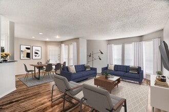 Bellevue at Spring Creek in Plano, TX - Foto de edificio - Building Photo