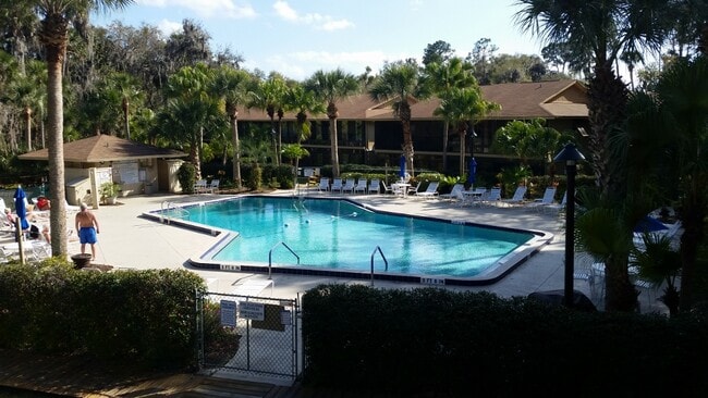 140 Orchid Woods Ct, Unit 17C in Deltona, FL - Building Photo - Building Photo