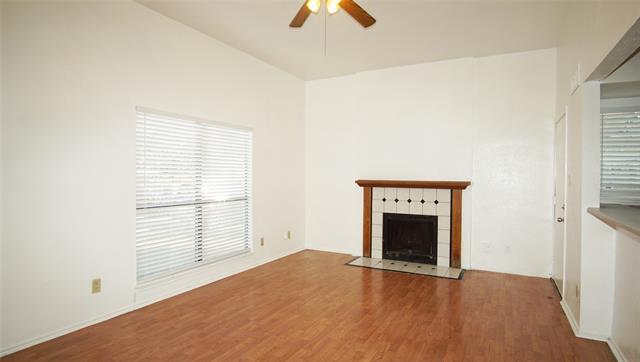 2428 Sunflower Dr in Arlington, TX - Building Photo - Building Photo