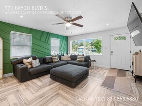 771 Bayou Blvd S in St. Petersburg, FL - Building Photo - Building Photo
