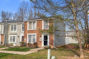 89 Doe Ct in Monmouth Junction, NJ - Building Photo