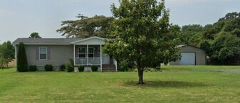 9046 Atlantic Rd in Atlantic, VA - Building Photo