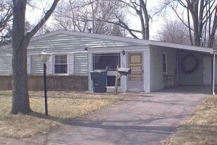 1537 Duffield Dr in Columbus, OH - Building Photo