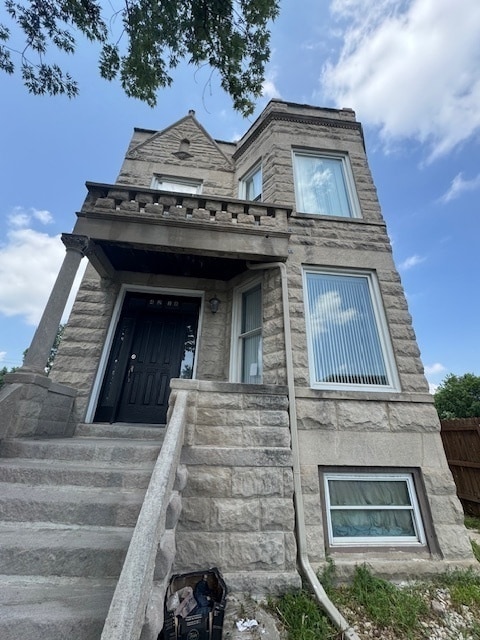 4218 W Van Buren St in Chicago, IL - Building Photo - Building Photo