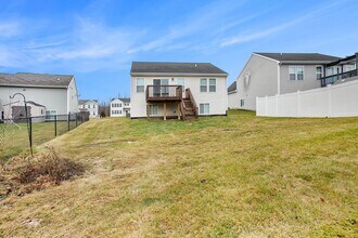 310 Wagon Wheel Ct in Cedar Springs, MI - Building Photo - Building Photo