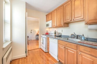 1 Twomey Ct in Boston, MA - Building Photo - Building Photo