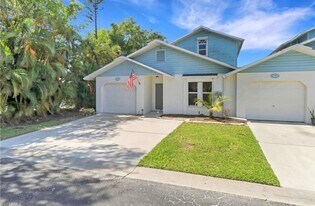13711 Raleigh Ln in Ft. Myers, FL - Building Photo