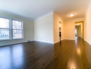 1919 E 38th St in Minneapolis, MN - Building Photo - Building Photo