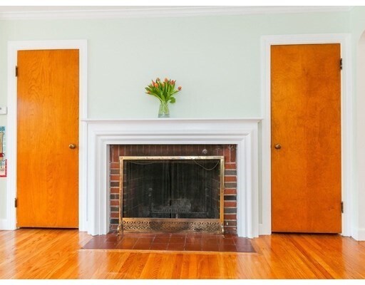 71 Blake St-Unit -71 in Newton, MA - Building Photo - Building Photo