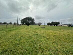 39 Tiffany Dr in Victoria, TX - Building Photo - Building Photo