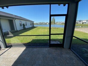 6248 Baywood Ct in Lakewood Ranch, FL - Building Photo - Building Photo